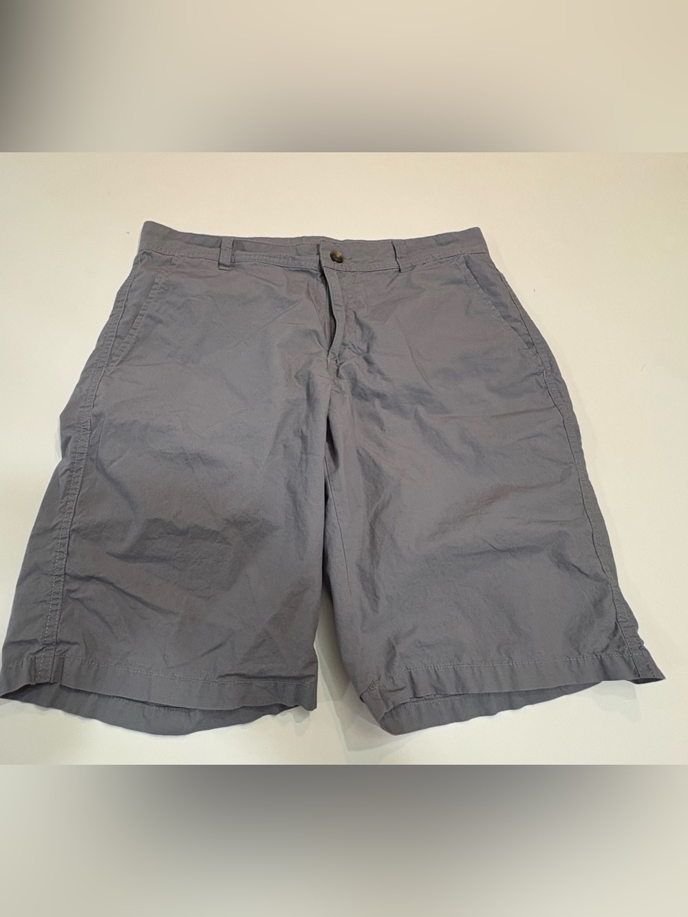 Columbia Men's Light Gray Flat Front Shorts